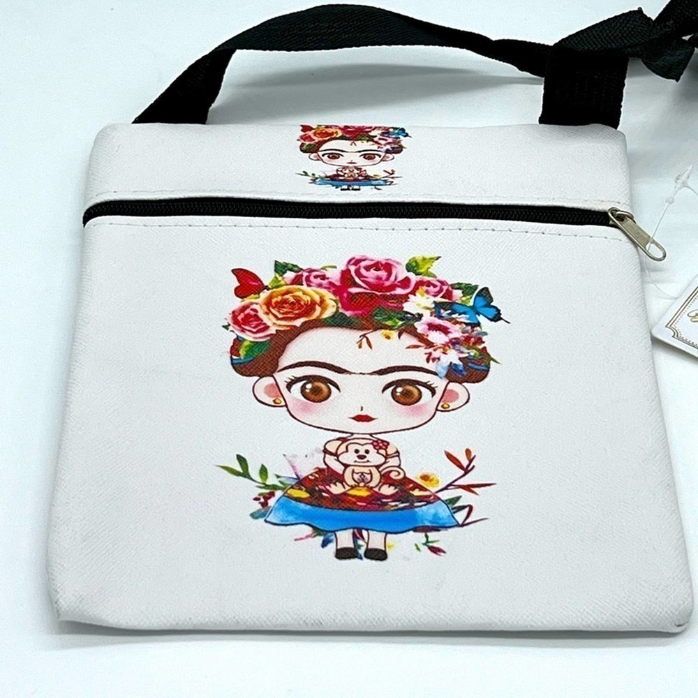 NWT PRINCESS Accessories Frida Kahlo white shoulder or crossbody bag - Picture 5 of 16
